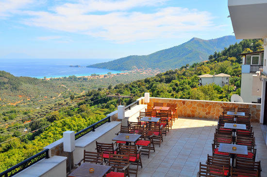 Komninos Rooms Panagia  Luaran gambar