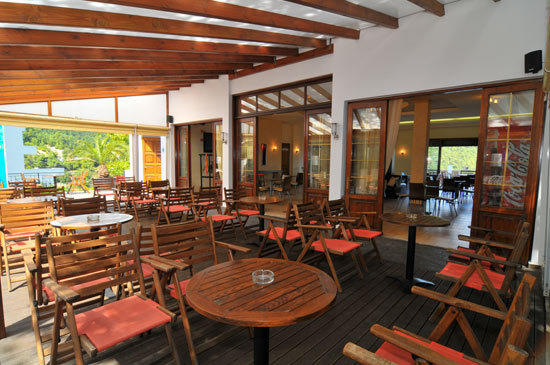 Komninos Rooms Panagia  Luaran gambar